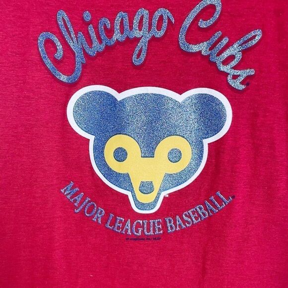 🍁3/$20 Chicago Cubs Major League Baseball Red T Shirt M - Picture 2 of 5